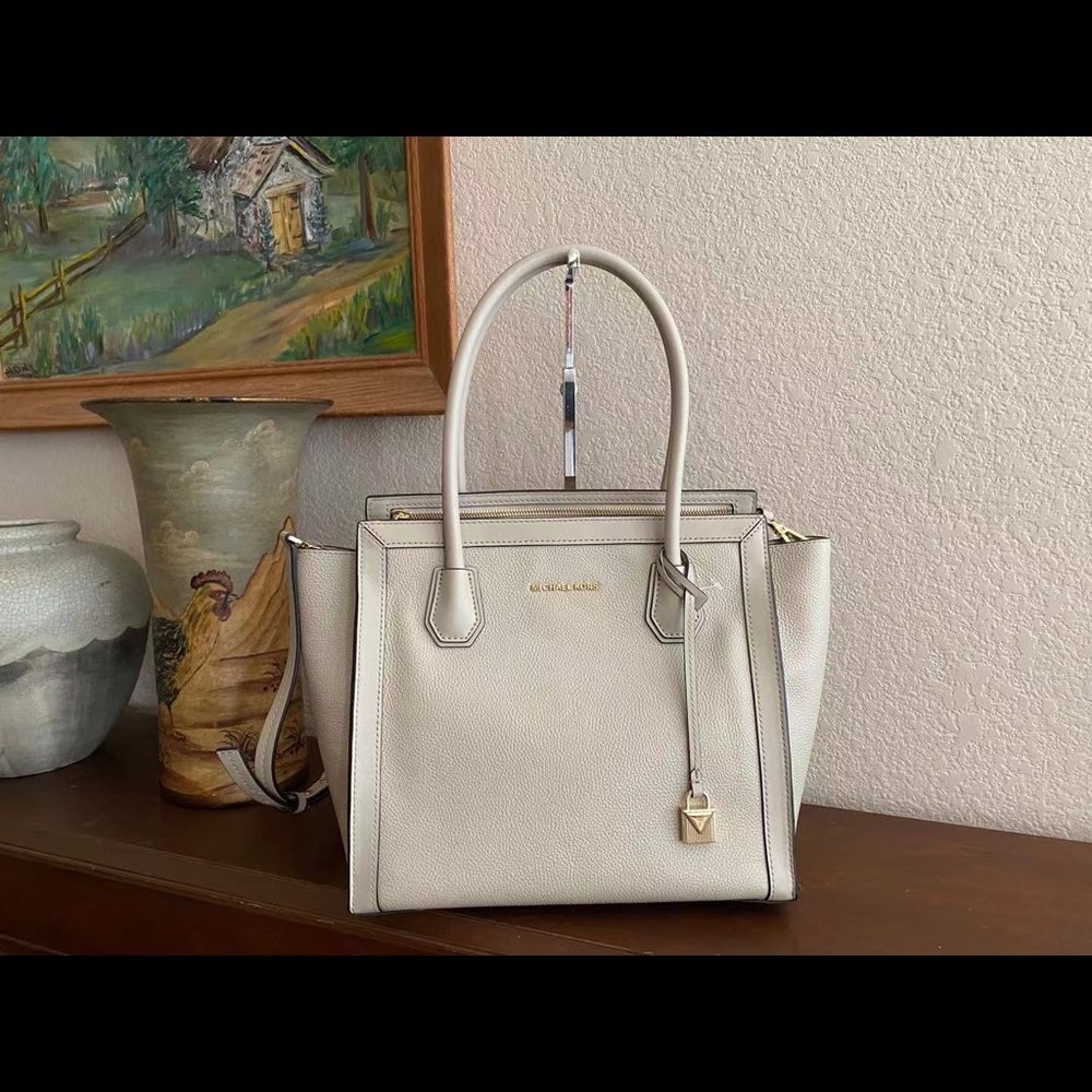 Michael Kors Mercer Studio Large East/West Tote